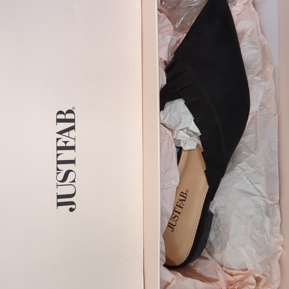 NIB Black Ruffle Mules - Picture 1 of 2